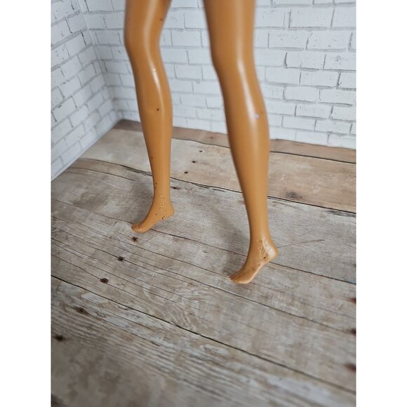 Mattel Barbie 2004 Kayla Tokyo Pop Fashion Fever Doll Nude TLC Vintage Collector - Picture 4 of 5